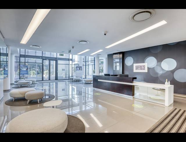 315M² OFFICE TO LET IN SANDTON CENTRAL